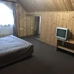 червона калина Private Estate Chervona Kalyna Γιαρέμτσε