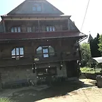 червона калина Private Estate Chervona Kalyna Πανσιόν 2*