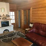 червона калина Private Estate Chervona Kalyna 2*