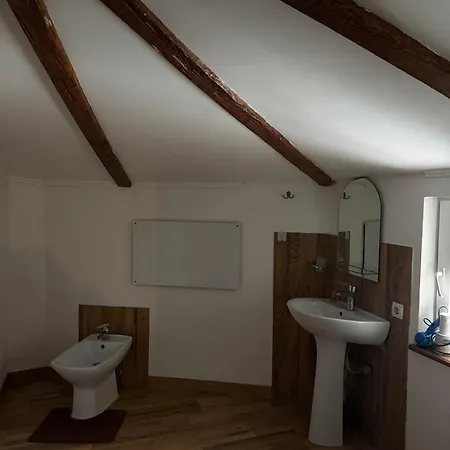 Affittacamere червона калина Private Estate Chervona Kalyna