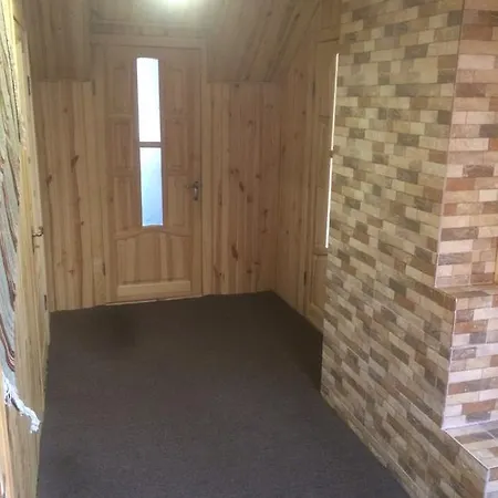 Affittacamere червона калина Private Estate Chervona Kalyna