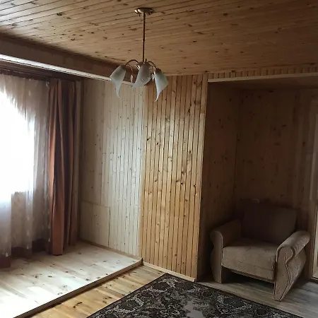 Guest house червона калина Private Estate Chervona Kalyna