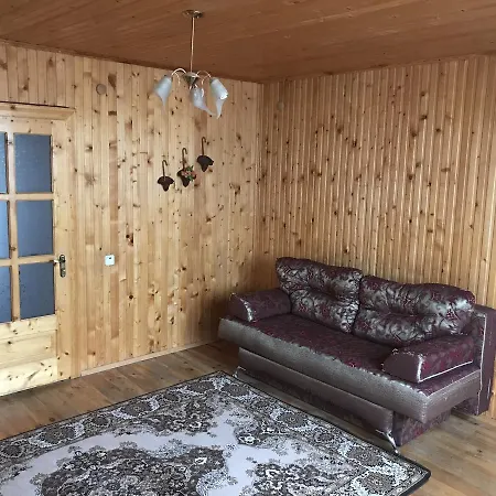 червона калина Private Estate Chervona Kalyna 2*