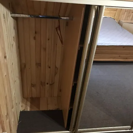 червона калина Private Estate Chervona Kalyna Affittacamere 2*