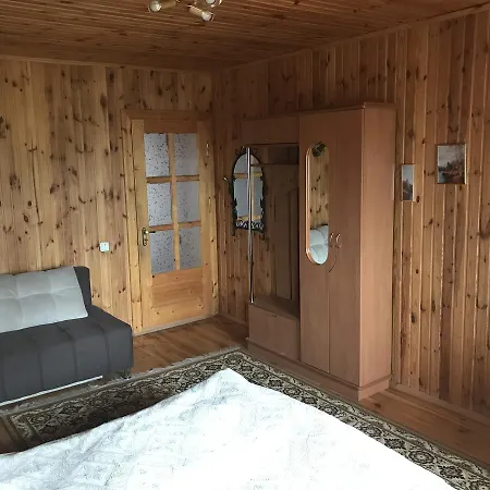 червона калина Private Estate Chervona Kalyna