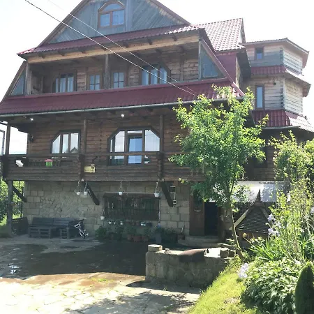 Гостевой дом червона калина Private Estate Chervona Kalyna Яремча