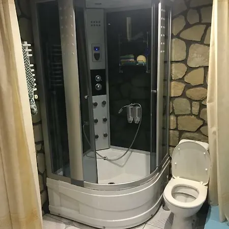 червона калина Private Estate Chervona Kalyna