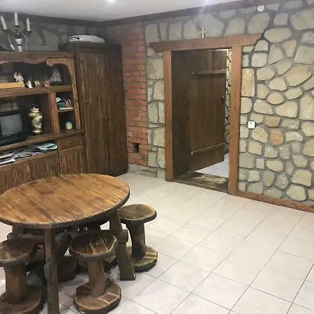 червона калина Private Estate Chervona Kalyna Affittacamere Jaremče