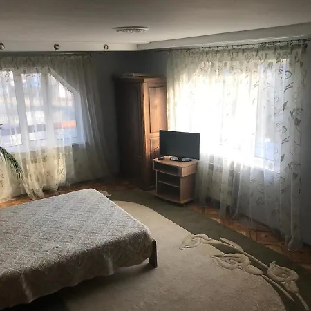 червона калина Private Estate Chervona Kalyna 2* Jaremče