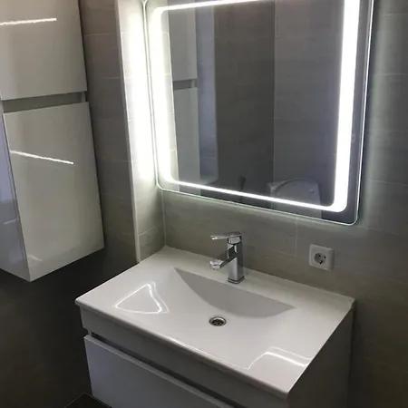 червона калина Private Estate Chervona Kalyna