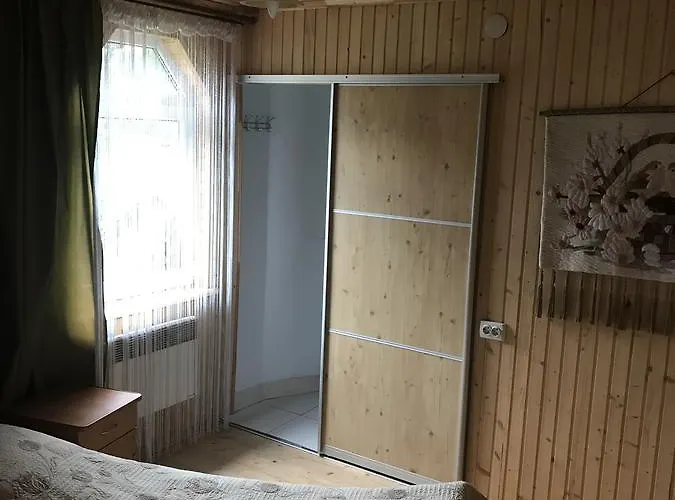 червона калина Private Estate Chervona Kalyna