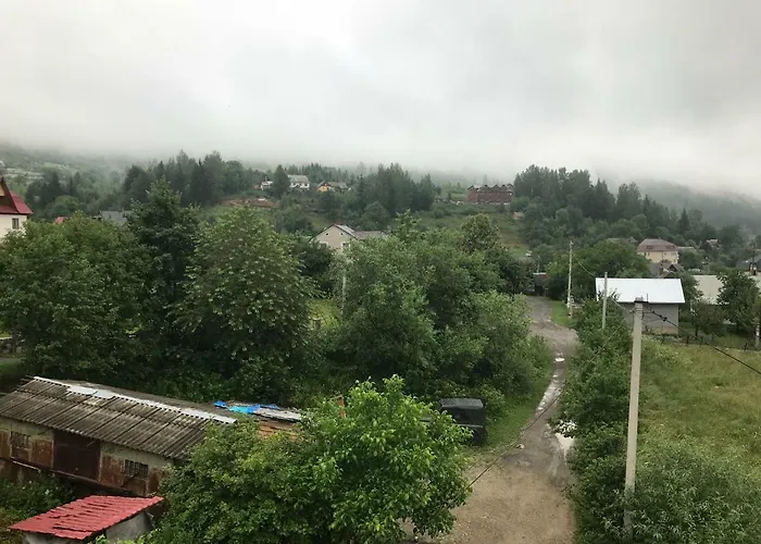 червона калина Private Estate Chervona Kalyna Penzion