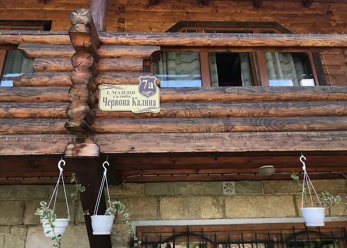 червона калина Private Estate Chervona Kalyna Penzion 2*
