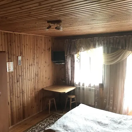 червона калина Private Estate Chervona Kalyna בית הארחה 2*