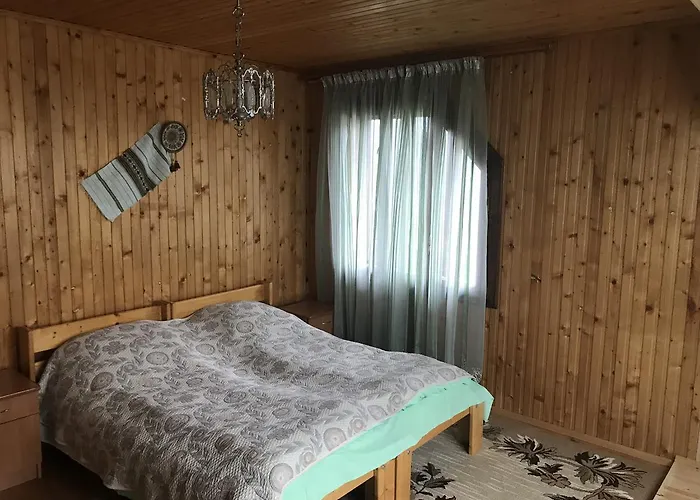червона калина Private Estate Chervona Kalyna