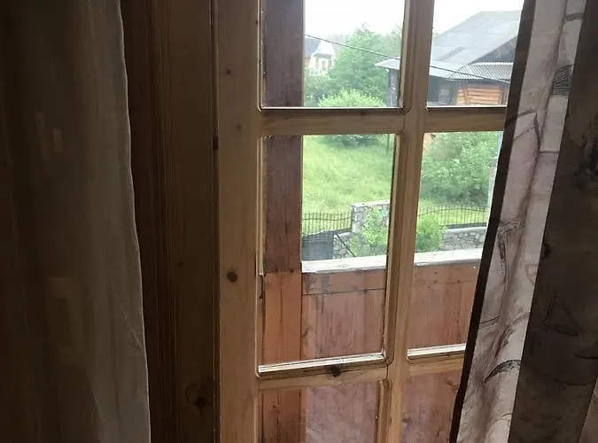 червона калина Private Estate Chervona Kalyna Konukevi Yaremche